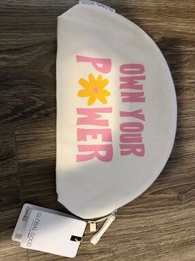 Kohl's Cream Semi-Circle Canvas Pouch